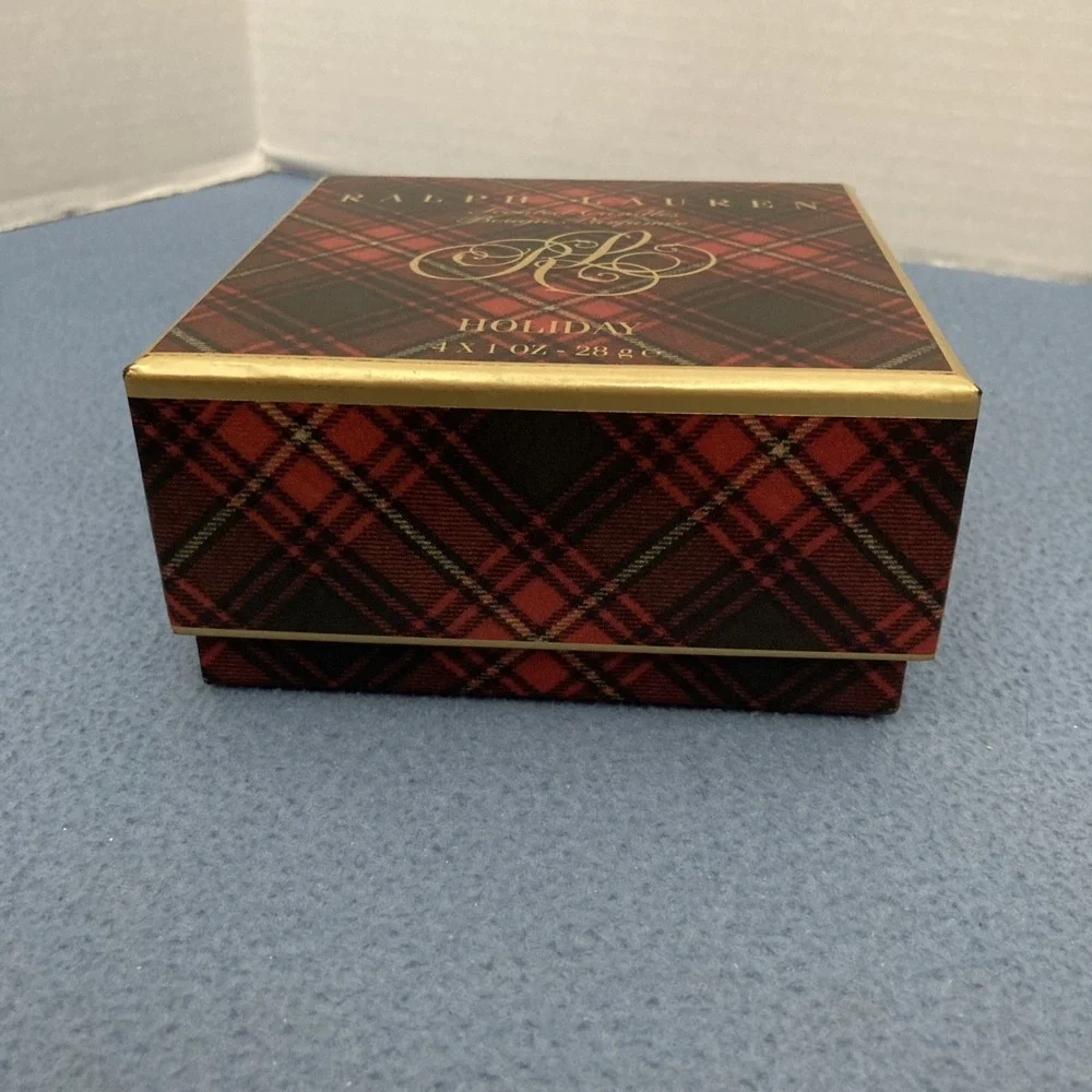 NIB RALPH LAUREN HOLIDAY Scent Votive Soy Blend 4 x 1oz Red‎ Glass Candles